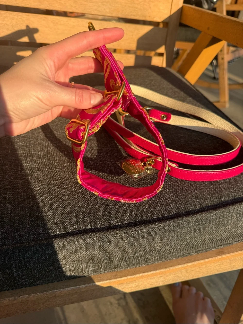 Luxury hand made dog collar and Italian leather handmade leash. Pink and gold